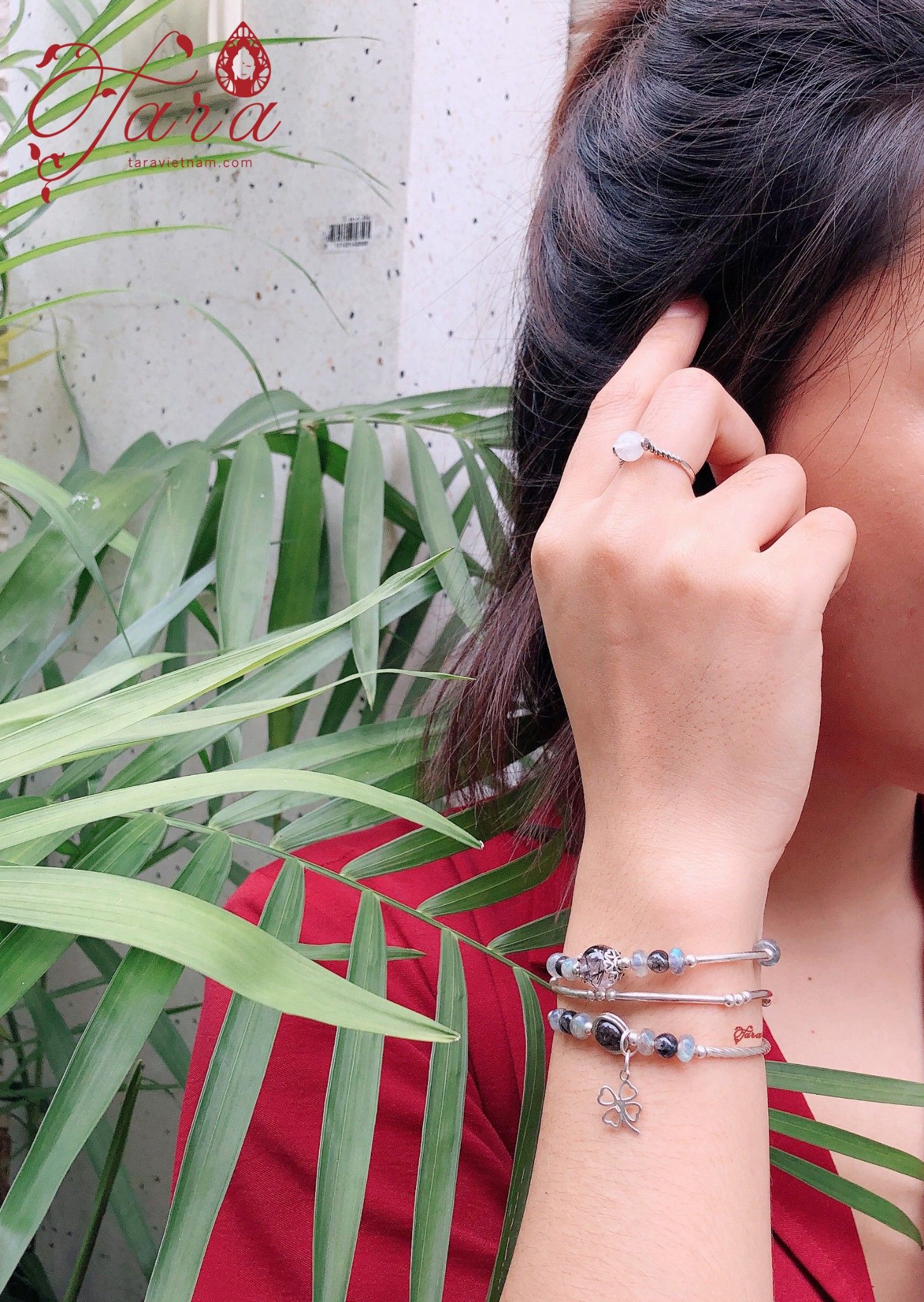 Kiềng Labradorite mix Thạch anh tóc đen và Charm bạc cao cấp