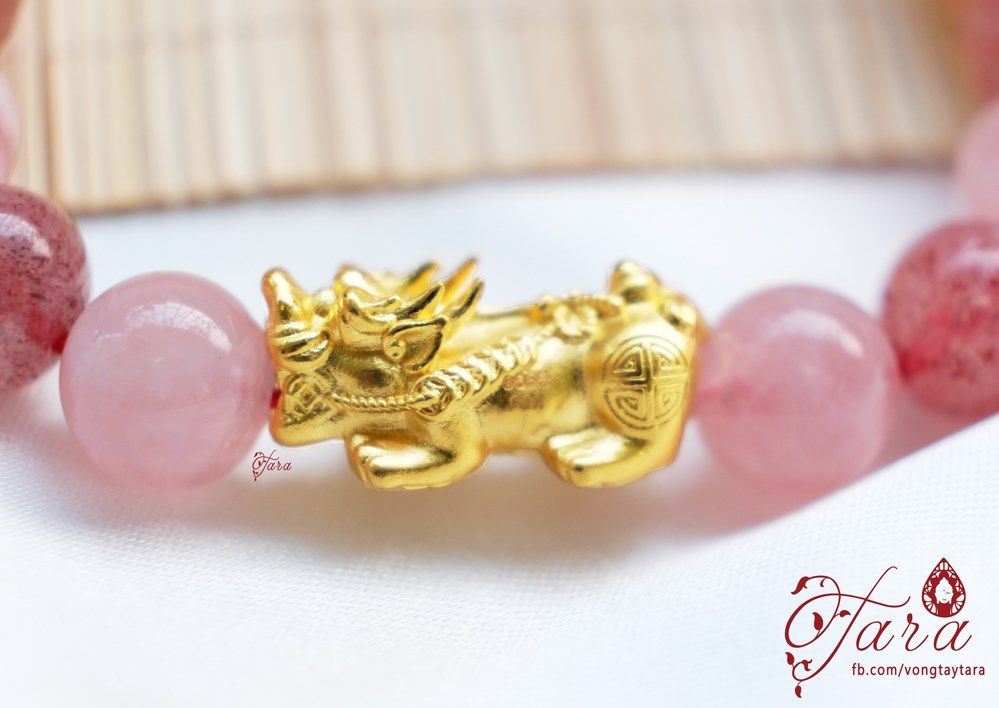 Vòng Thạch Anh Dâu và Thạch Anh Hồng cùng Tỳ Hưu Tài Lộc Vàng 24k