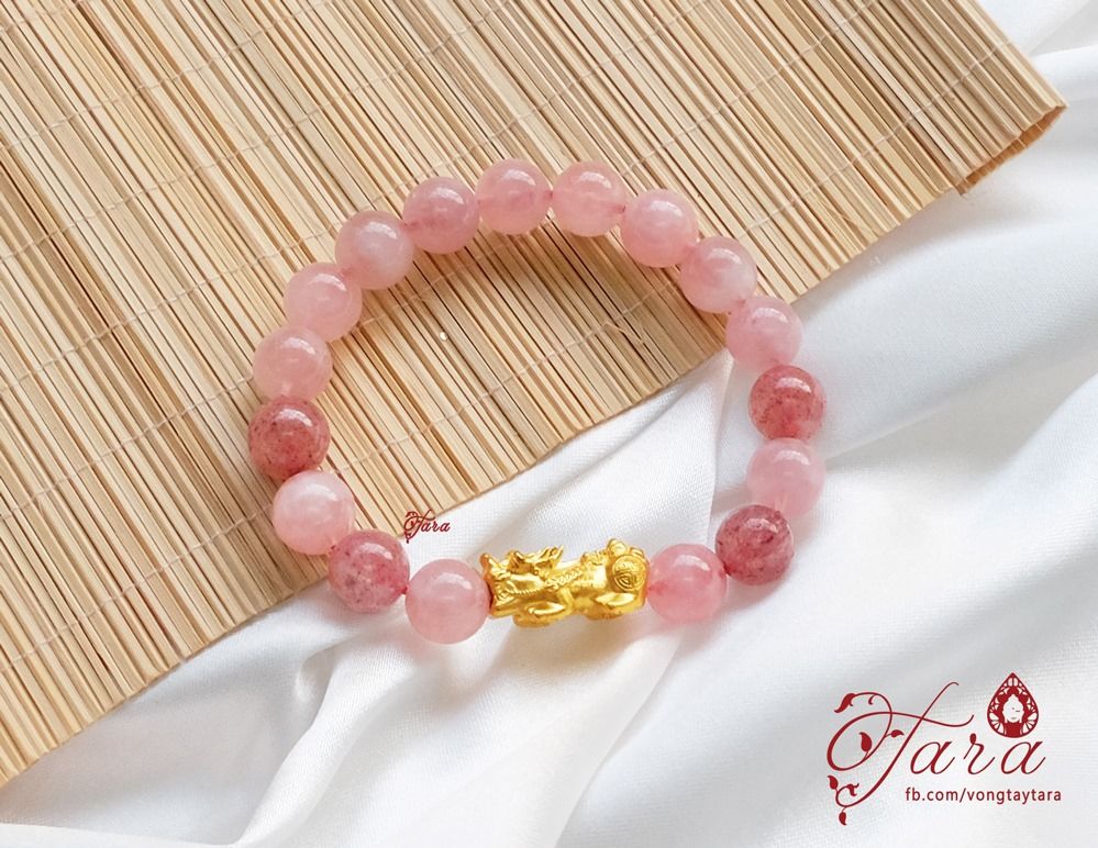 Vòng Thạch Anh Dâu và Thạch Anh Hồng cùng Tỳ Hưu Tài Lộc Vàng 24k