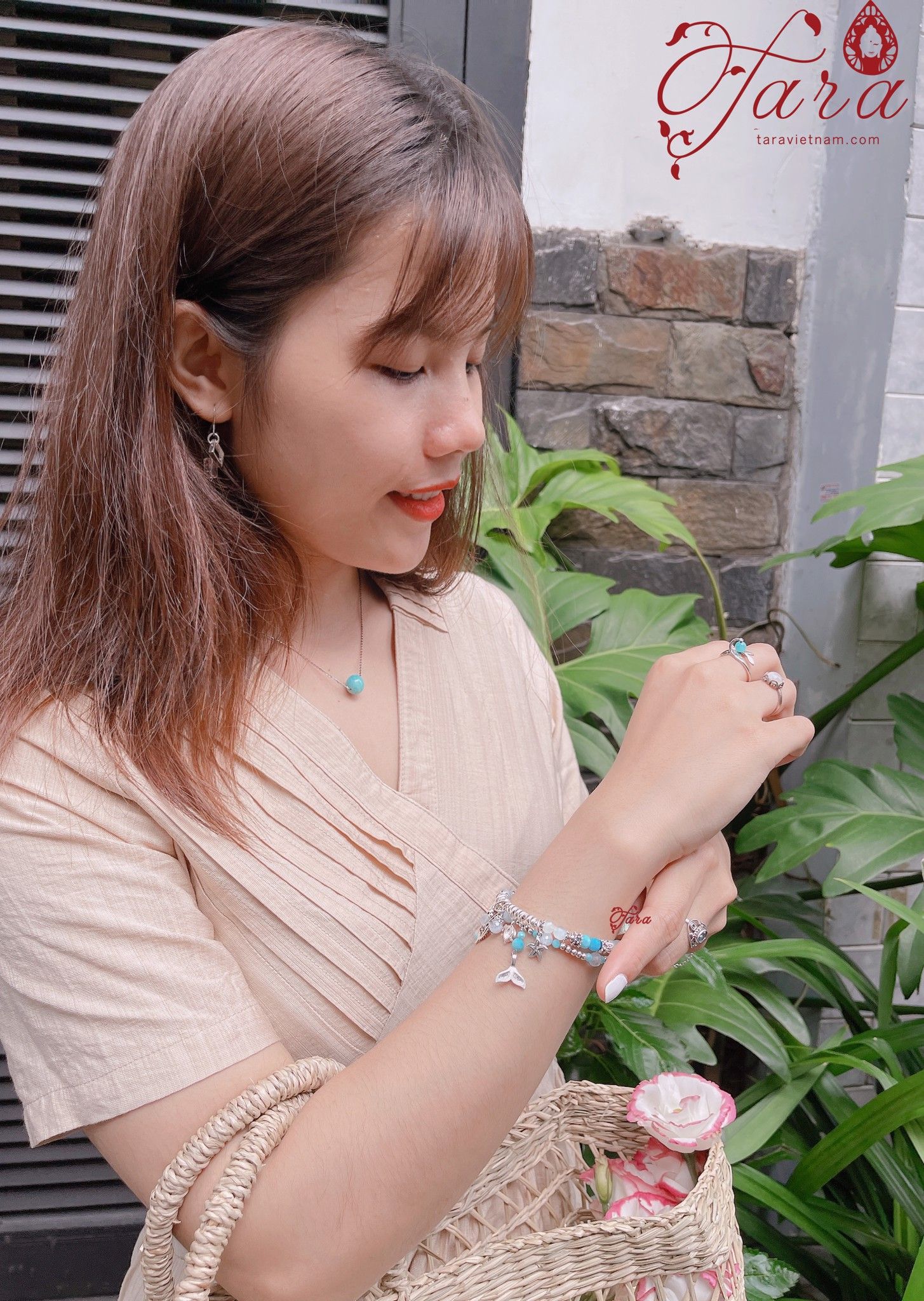 Vòng tay đá Amazonite mix đá Topaz trong trẻo và Charm bạc 925