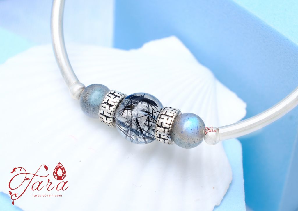  Kiềng bạc mix Labradorite và Thạch anh tóc đen cùng Charm Bạc bình an cho bé 