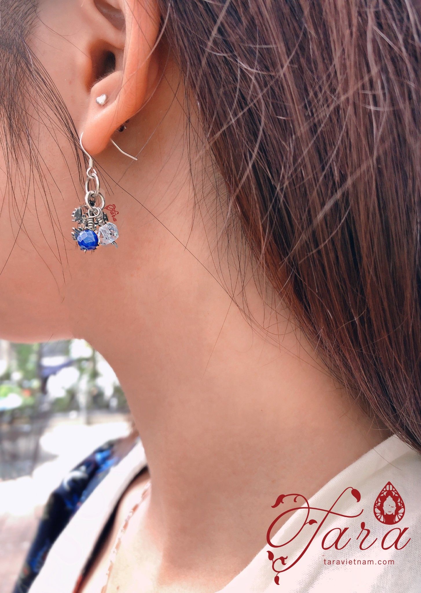Bông tai hoa tuyết thiết kế lung linh - kết hợp đá Kyanite cá tính và Topaz nhiệm màu