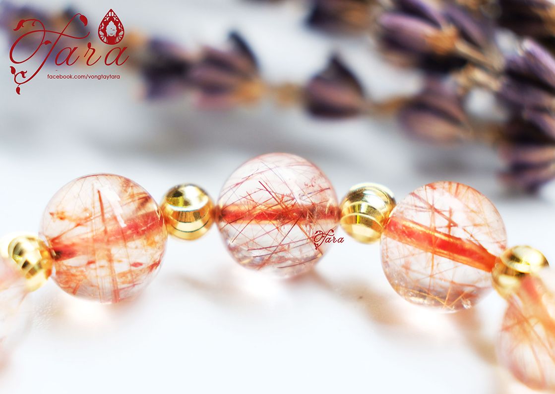 Chuỗi Mân Côi Thach Anh Tóc Đỏ mix Thánh Giá và Bi Vàng 610