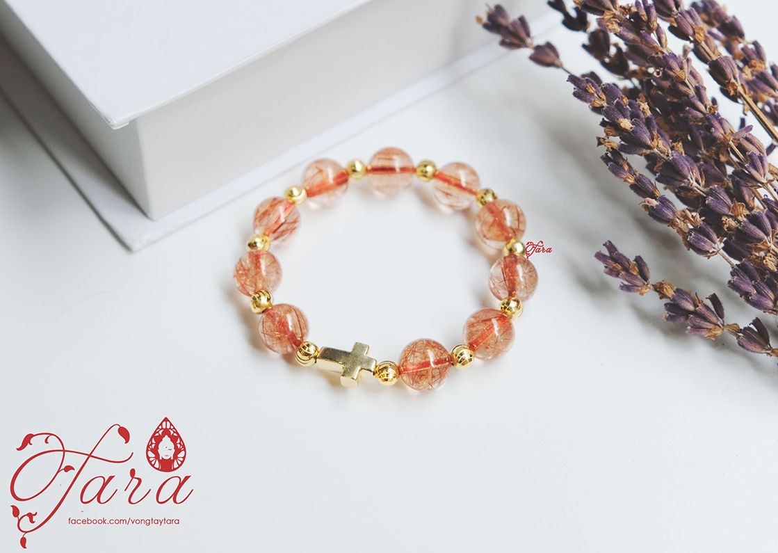 Chuỗi Mân Côi Thach Anh Tóc Đỏ mix Thánh Giá và Bi Vàng 610