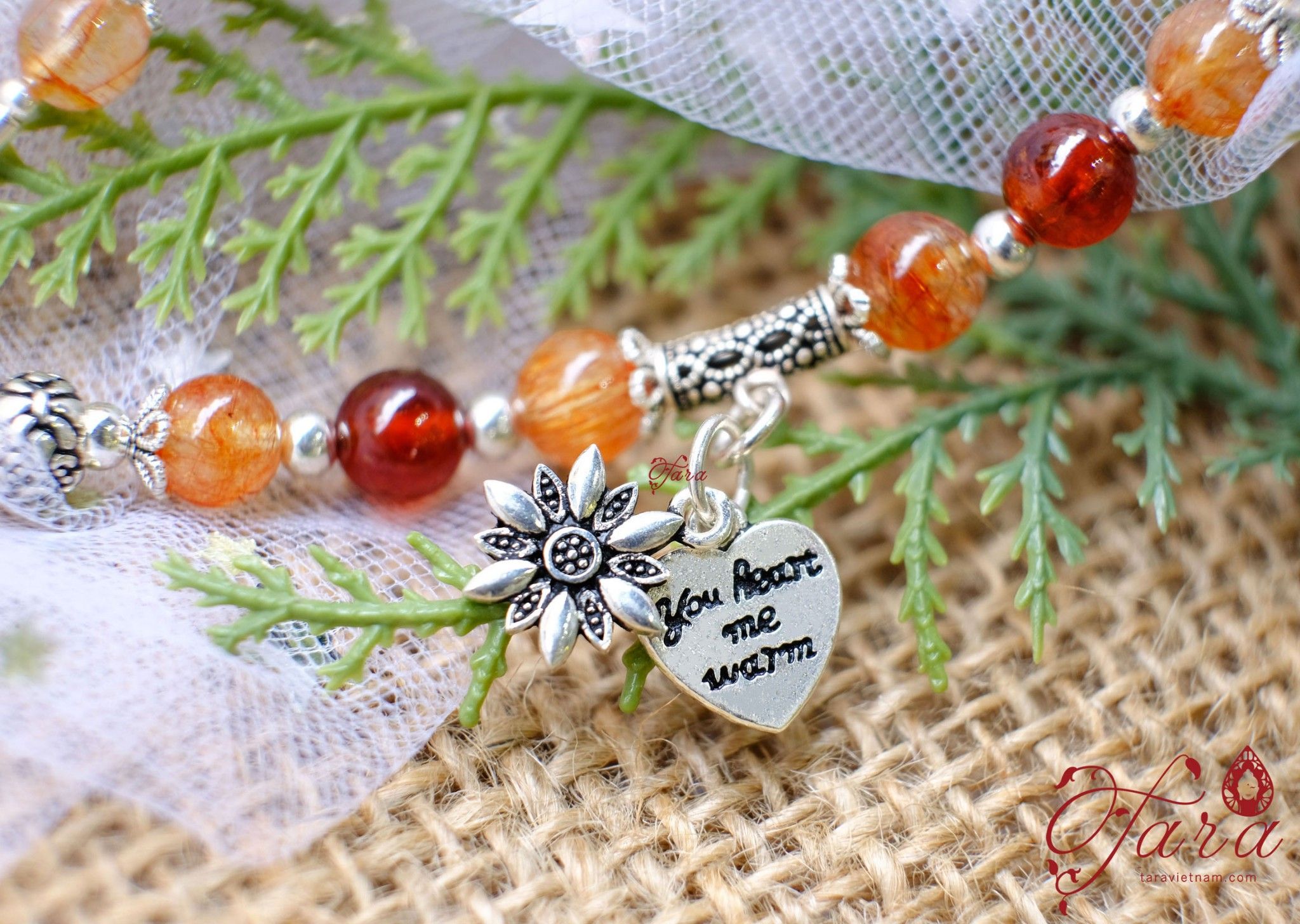 Vòng tay đôi đá Thạch anh tóc đỏ mix Garnet và Charm bạc cao cấp