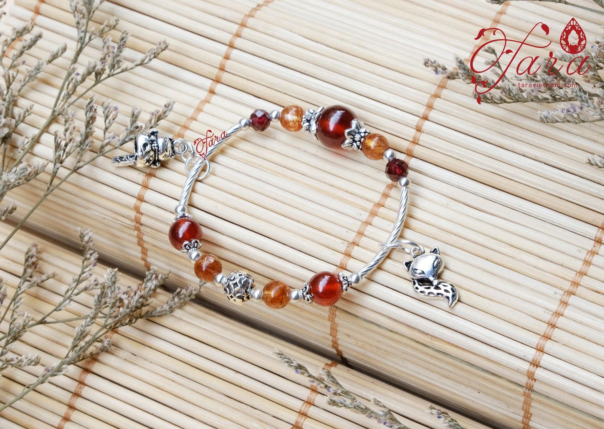 Vòng ngọc Hồng Lựu và Thạch anh tóc đỏ mix Bạc Thái 925 dành cho quý cô thời thượng