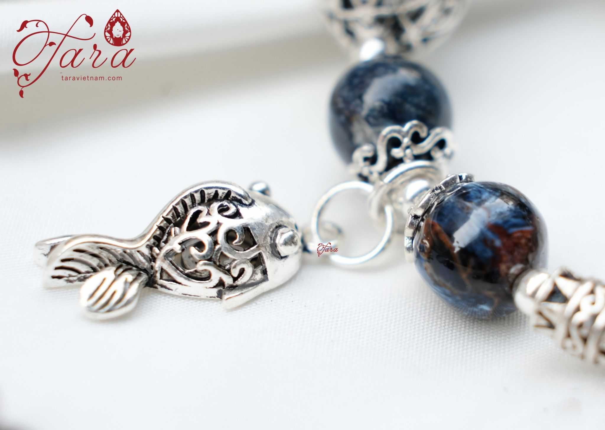 Vòng cặp đá Mắt Bão mix Charm Bạc Thái cao cấp, phụ kiện không thể thiếu của các cặp đôi