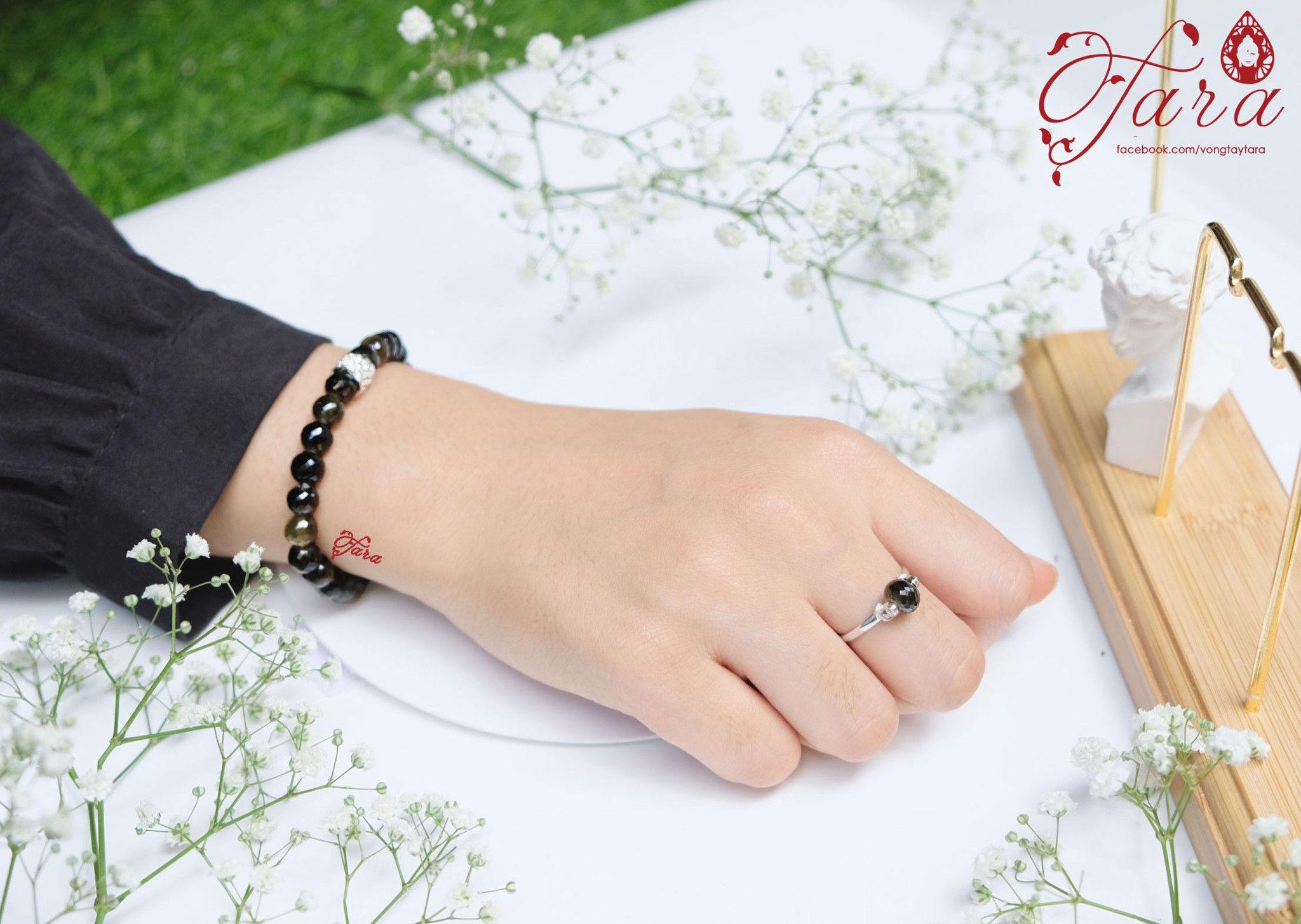 Vòng tay Sapphire mix Charm vàng trắng