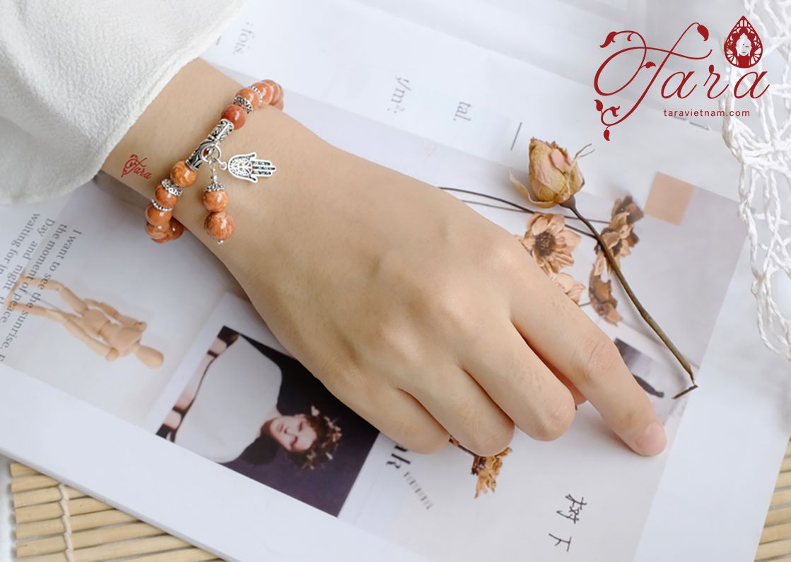Vòng San hô đỏ hoá thạch mix Charm bàn tay Hamsa Bạc 925 cao cấp