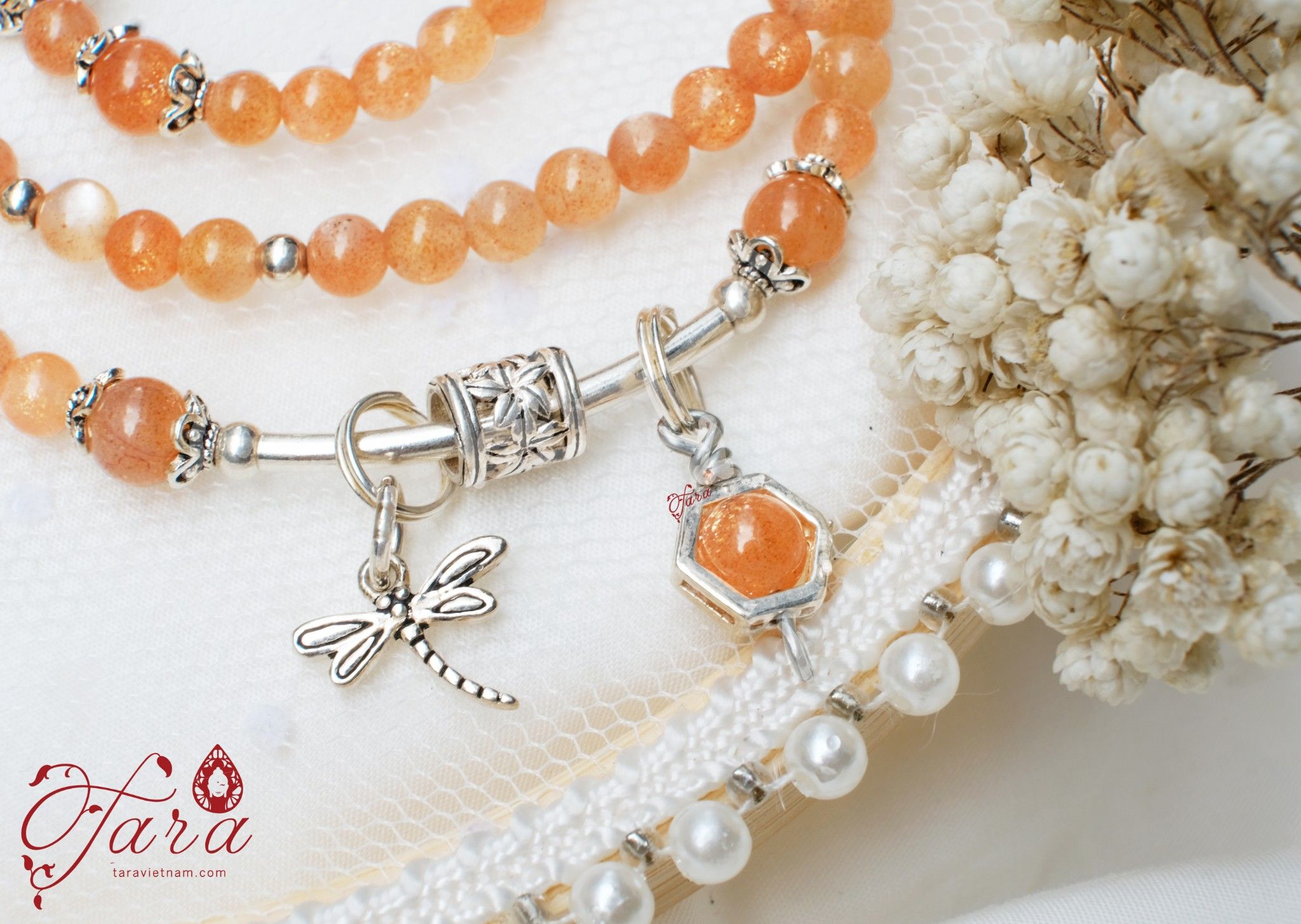 Chuỗi Sunstone ba vòng mix Charm Bạc xinh xắn
