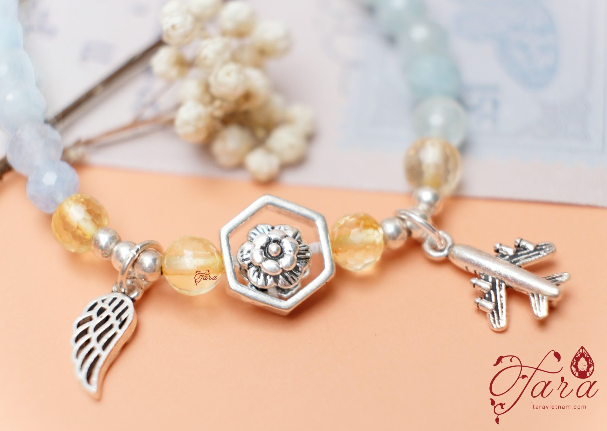 Lắc Aquamarine mix Thạch anh vàng mài giác xinh xắn