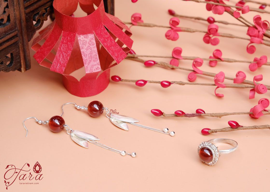 Nhẫn và Bông Tai Bạc đá Garnet