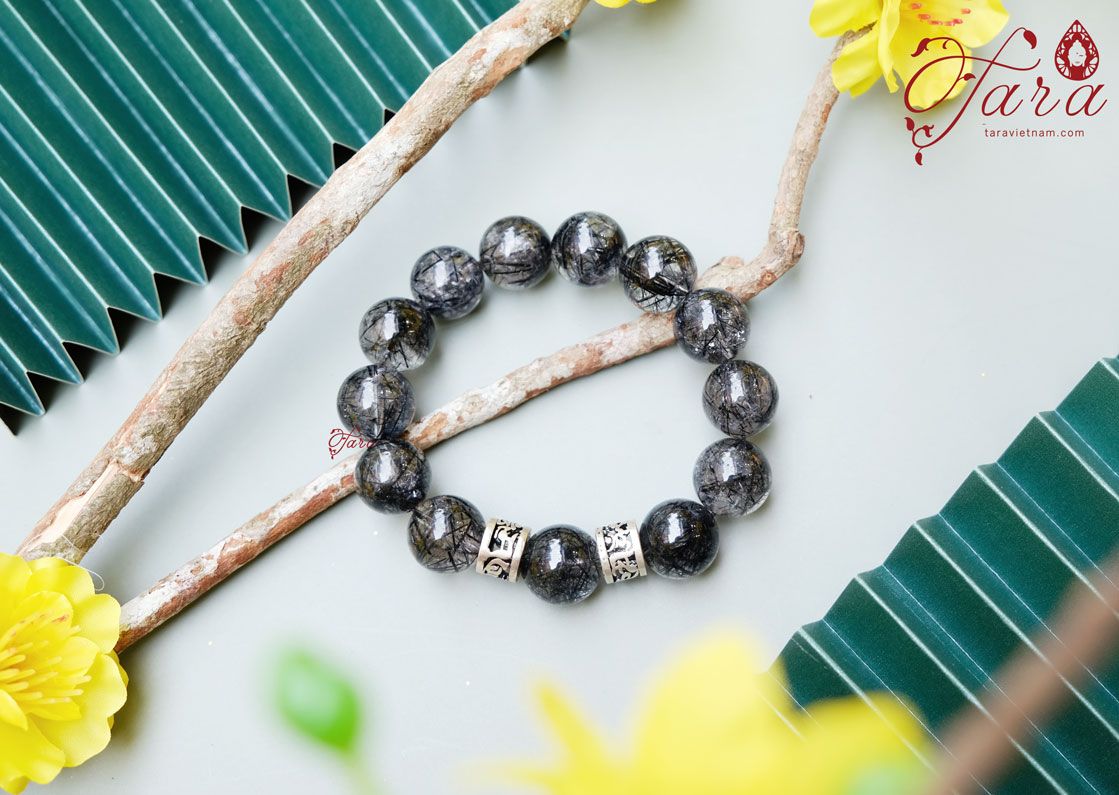 Vòng Nam Thạch Anh Tóc Đen mix Charm Bạc cao cấp