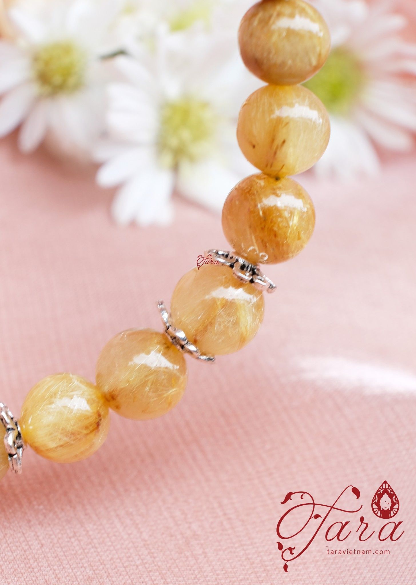 Vòng tay Thạch Anh Tóc Vàng mix Charm bạc đơn giản