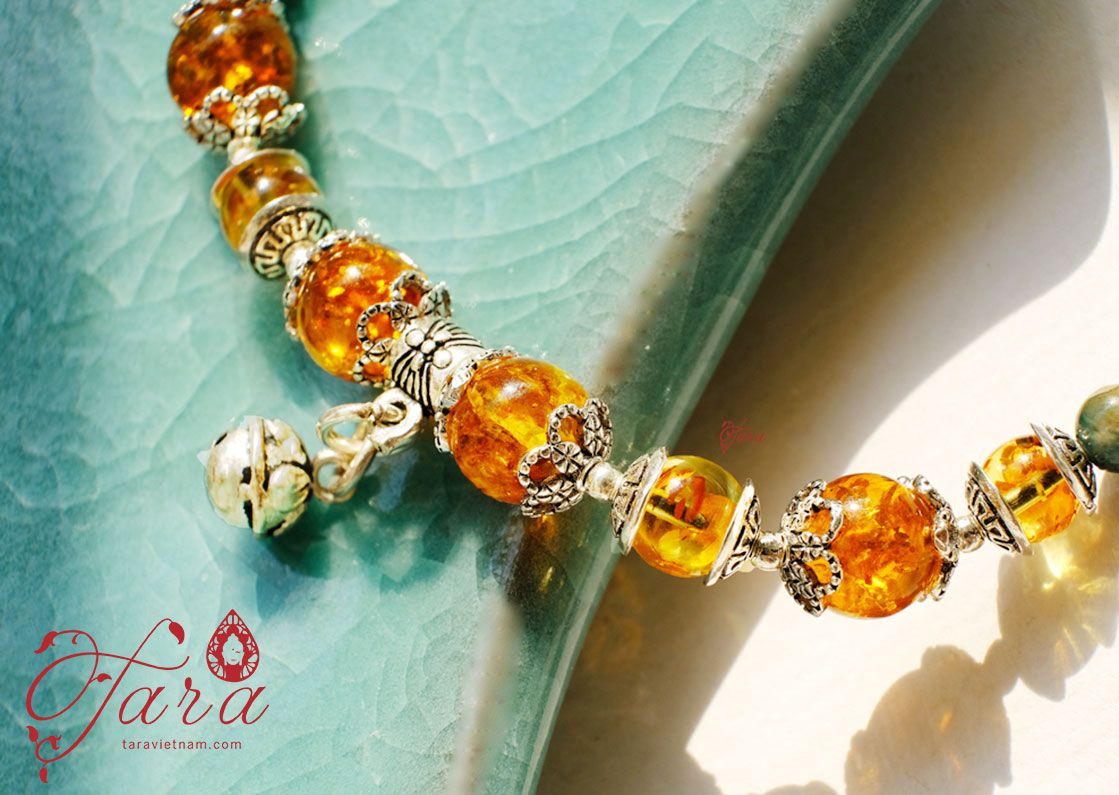 Lắc chân Tourmaline và Hổ Phách mix Chuông Bạc cao cấp