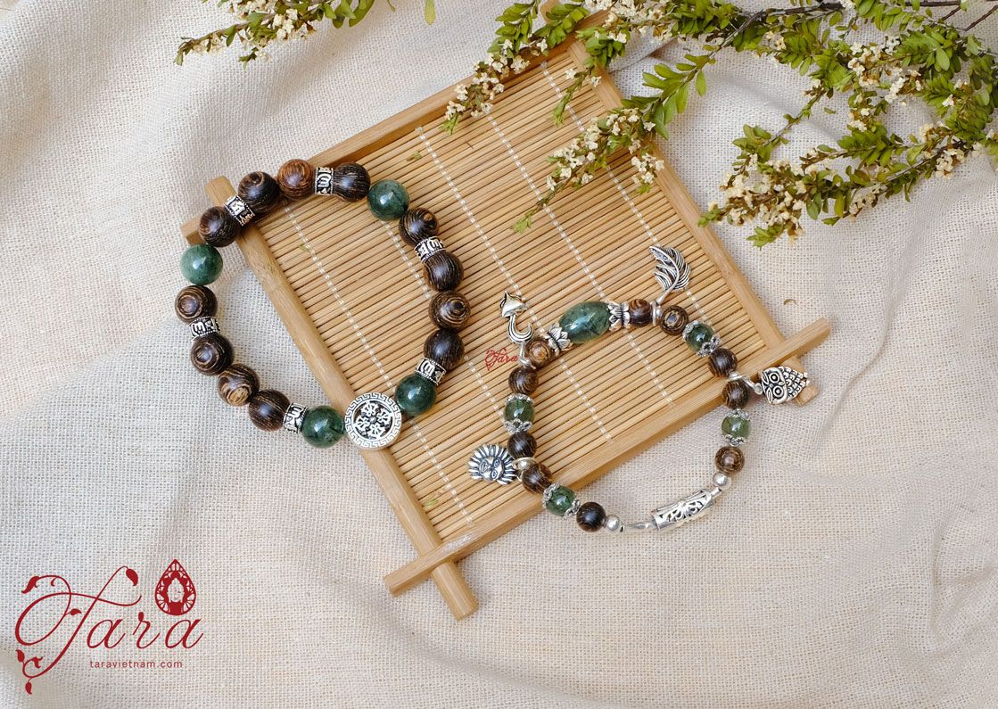 Vòng cặp Trầm Hương mix Thạch Anh Tóc Xanh và Charm Bạc 925