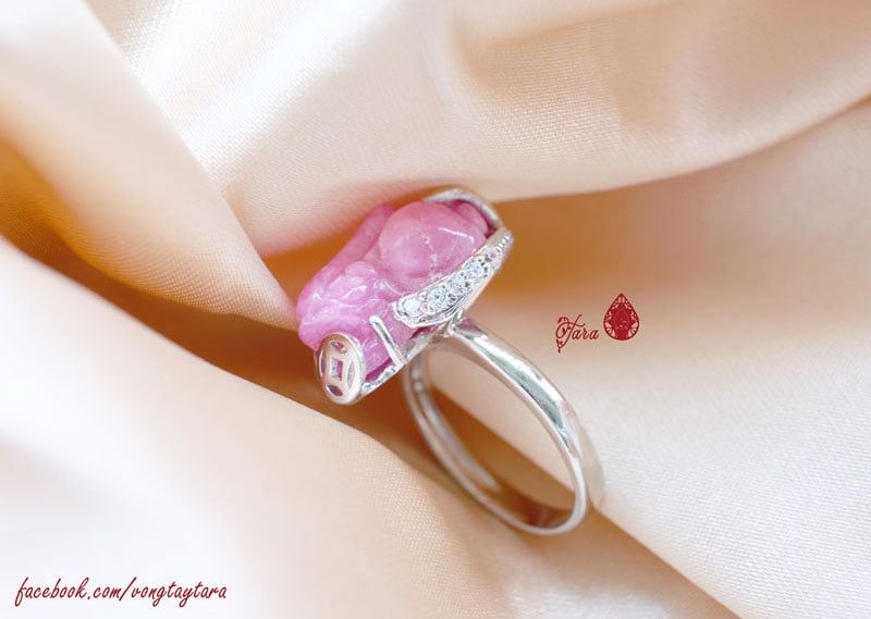 Nhẫn Bạc Tỳ Hưu đá Ruby chiêu tài chiêu lộc