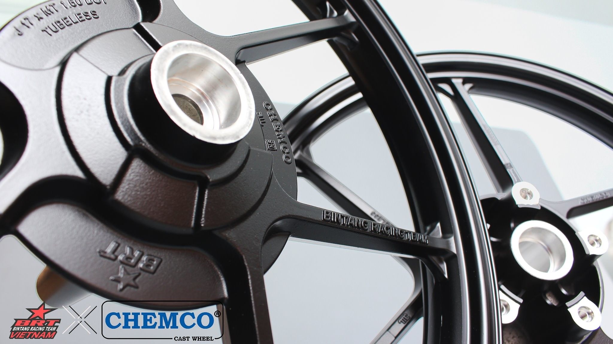 Mâm Exciter150 BLACK - 1.6-1.6/17 - BRT Chemco