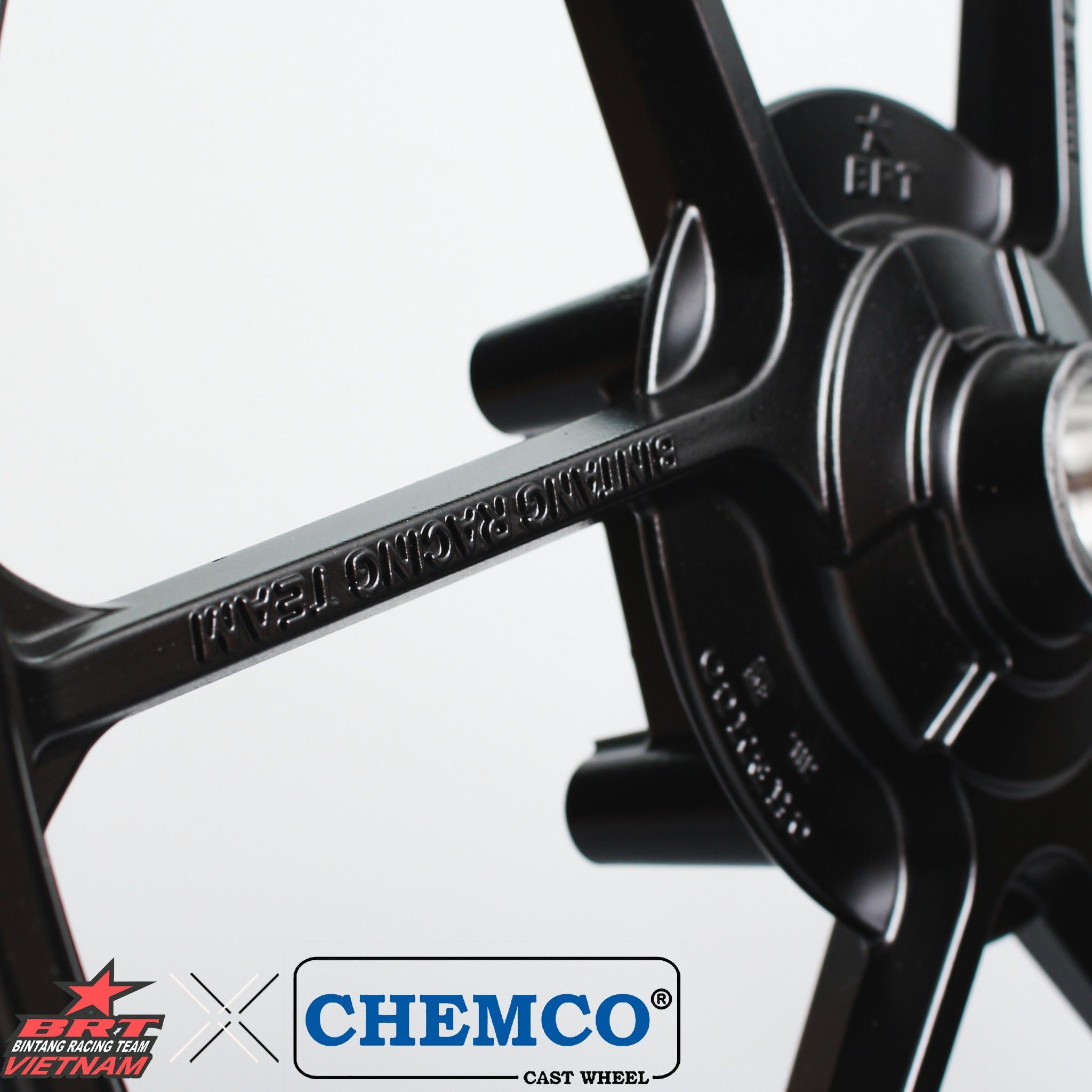 Mâm Exciter150 BLACK - 1.6-1.6/17 - BRT Chemco