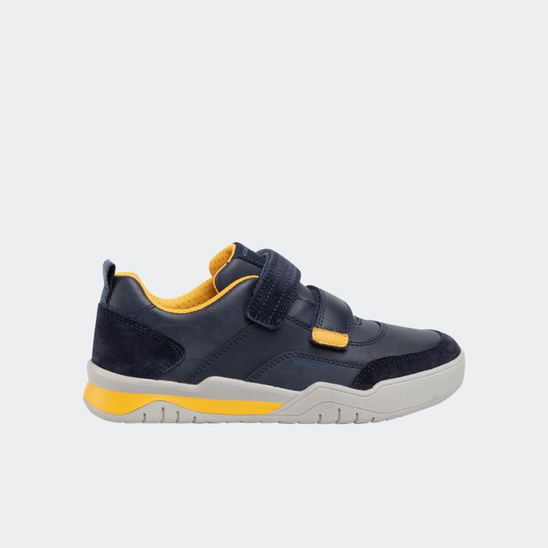Giày Sneakers Trẻ Em Geox J Perth B. C
