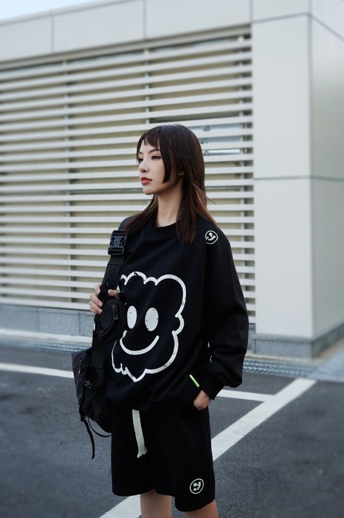  Áo Sweater Unisex ONYOU Smile Box SW007 