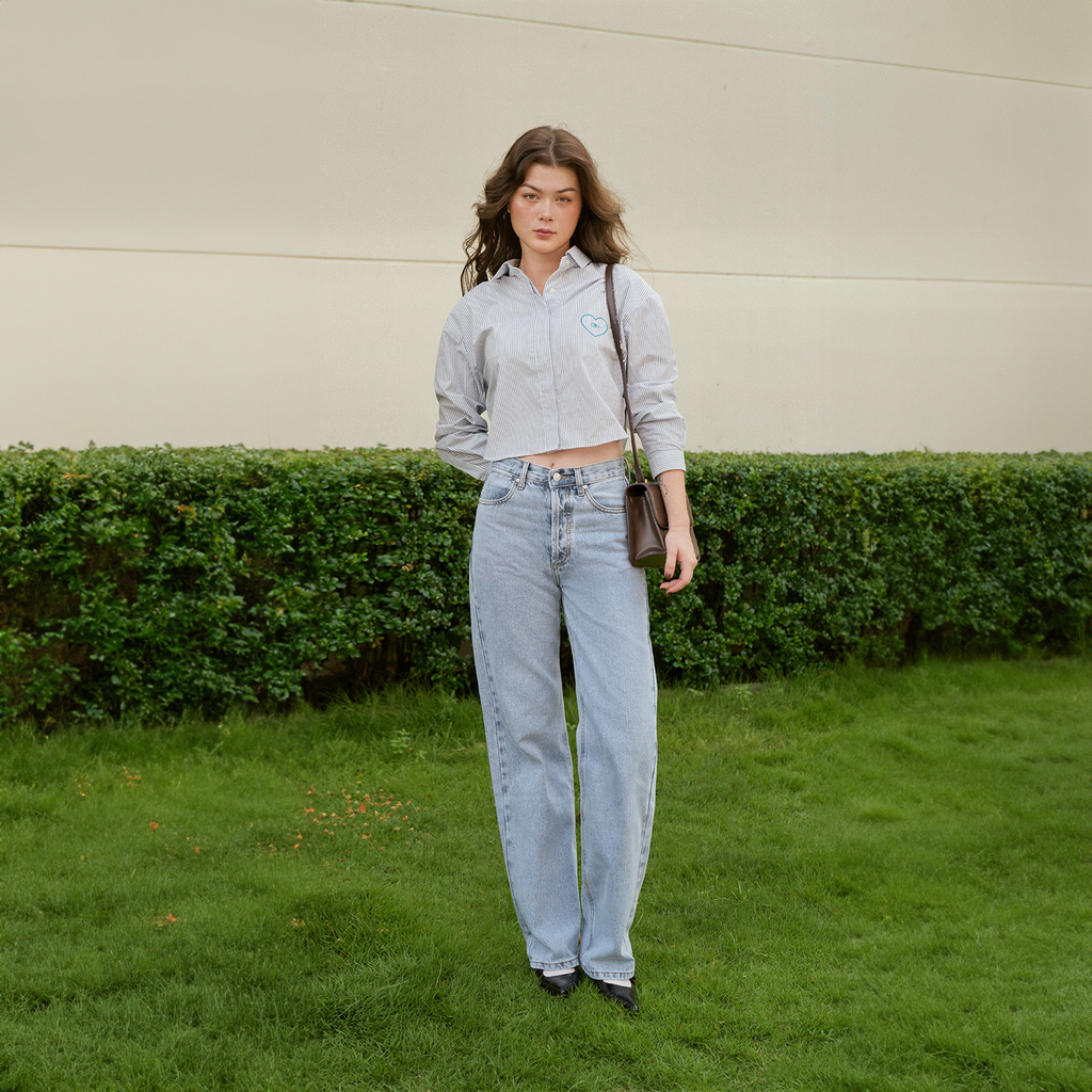  Áo Sơ Mi Nữ TheBlueTshirt Oversized Hearty Cropped Shirt - Light Blue Stripe 