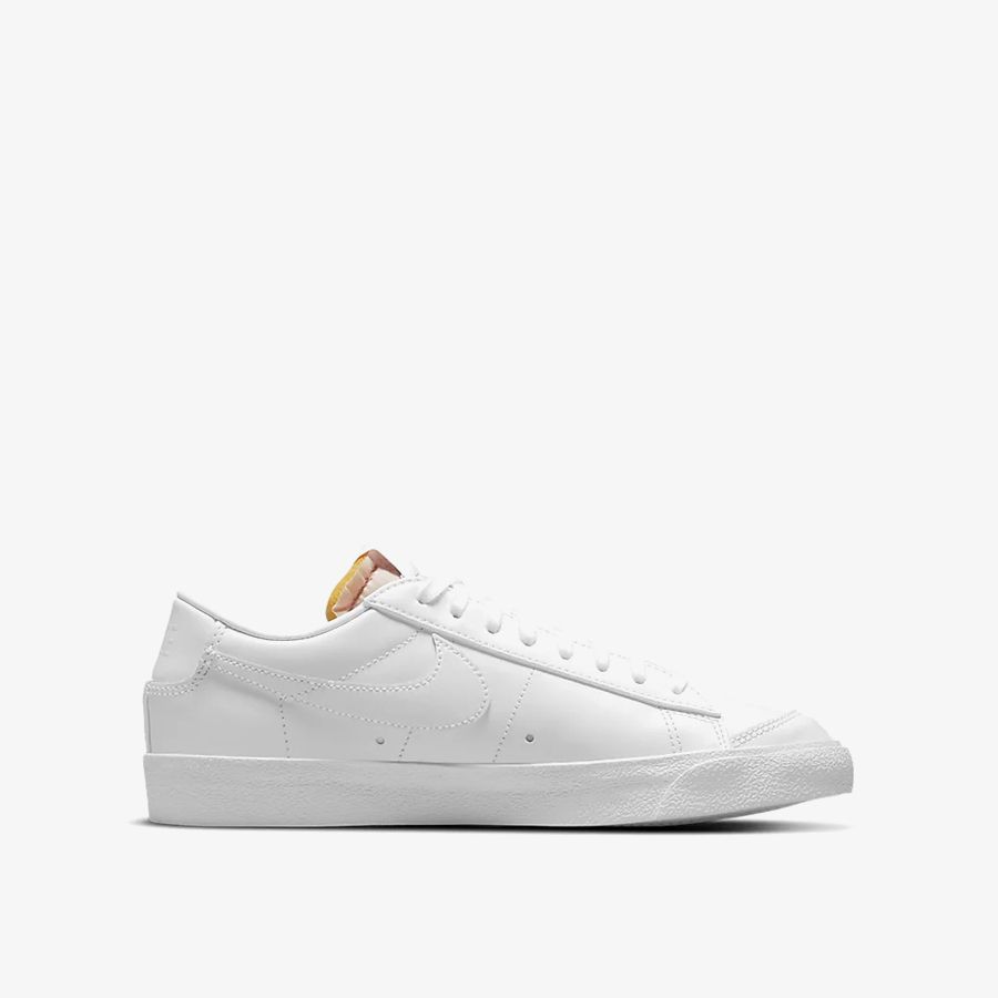  Giày Sneakers Nữ Nike W Blazer Low '77 