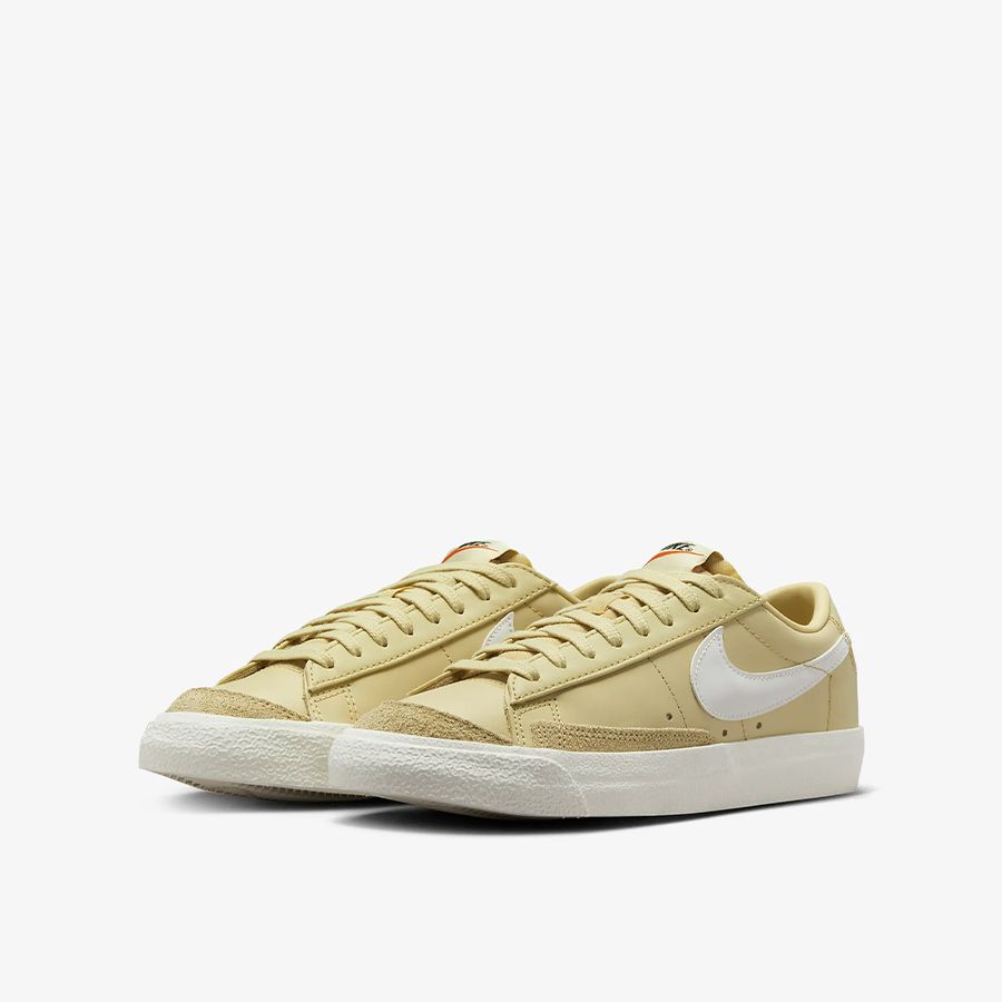  Giày Sneakers Nữ NIKE W Blazer Low '77 