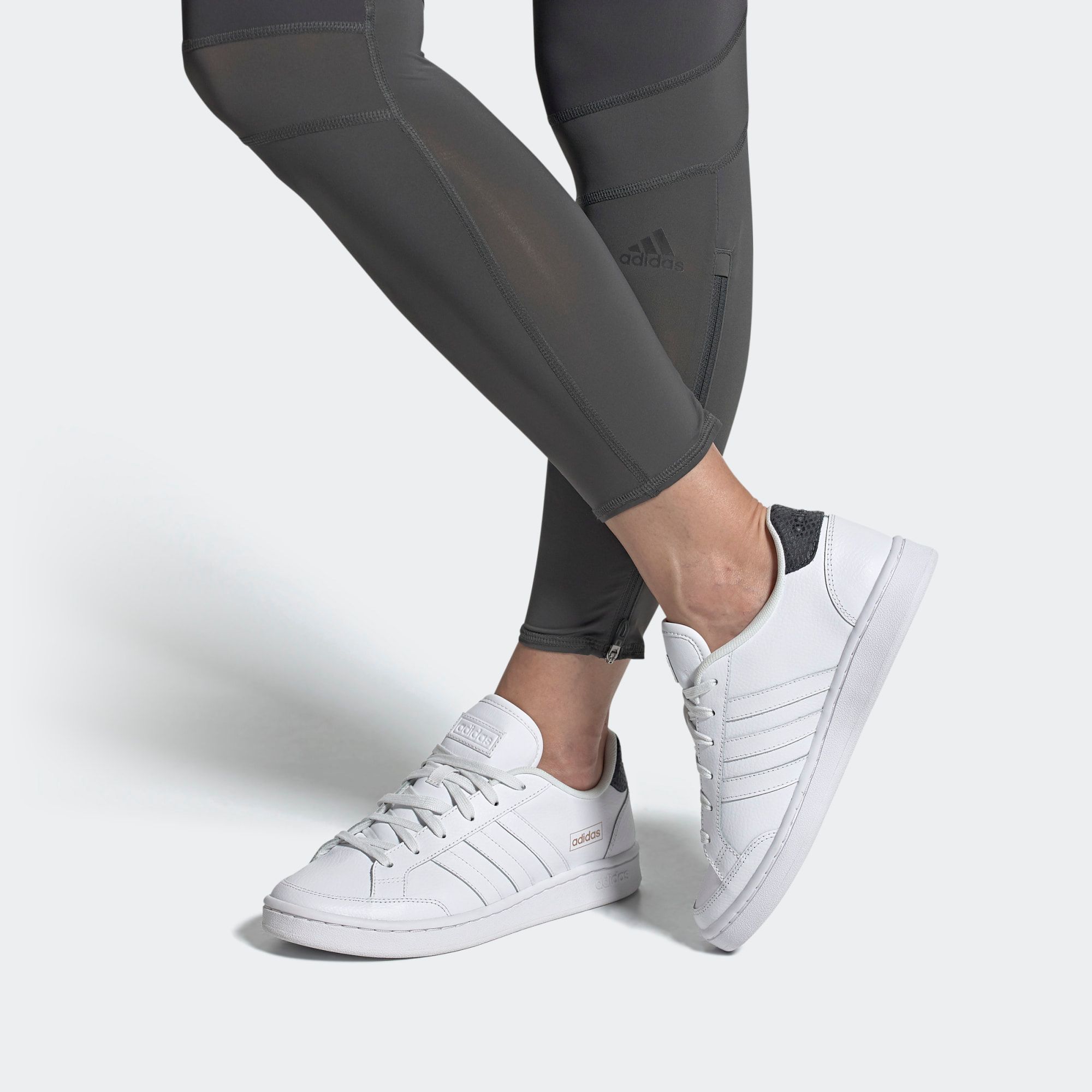 Giày Sneaker Nữ Adidas Grand Court Se