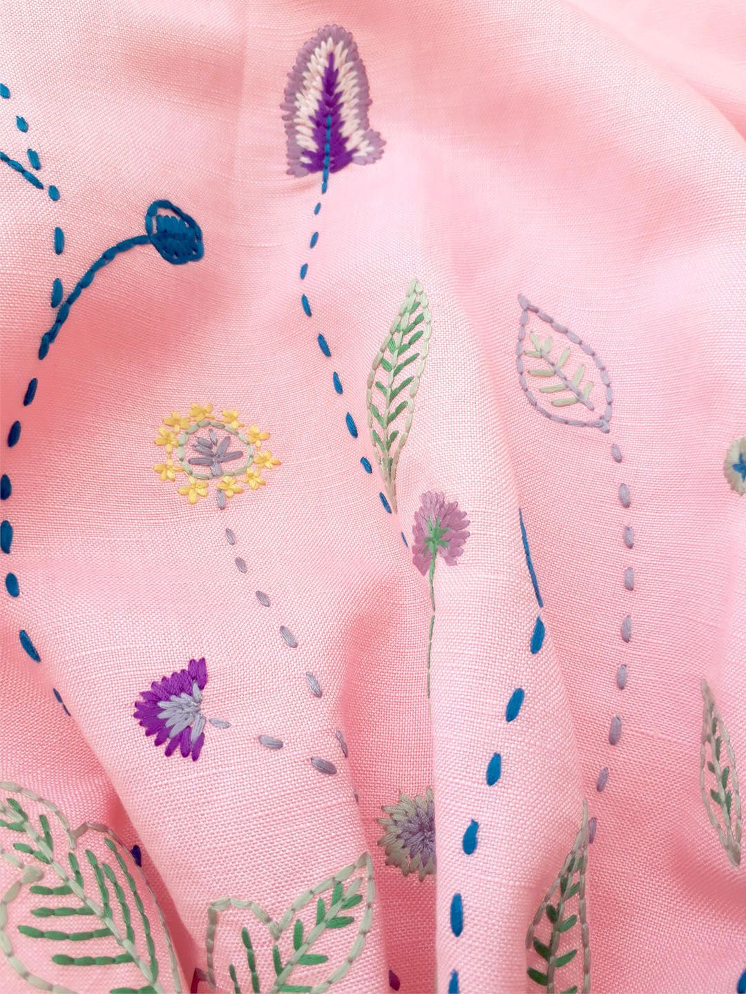 Đầm linen A thêu