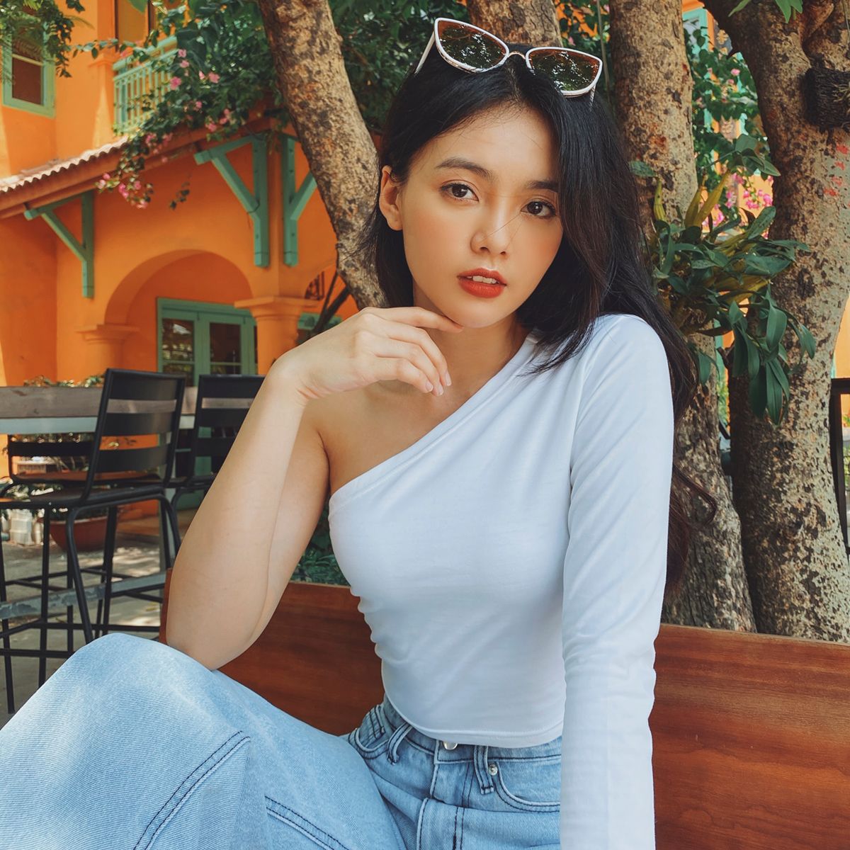 One shoulder TShirt