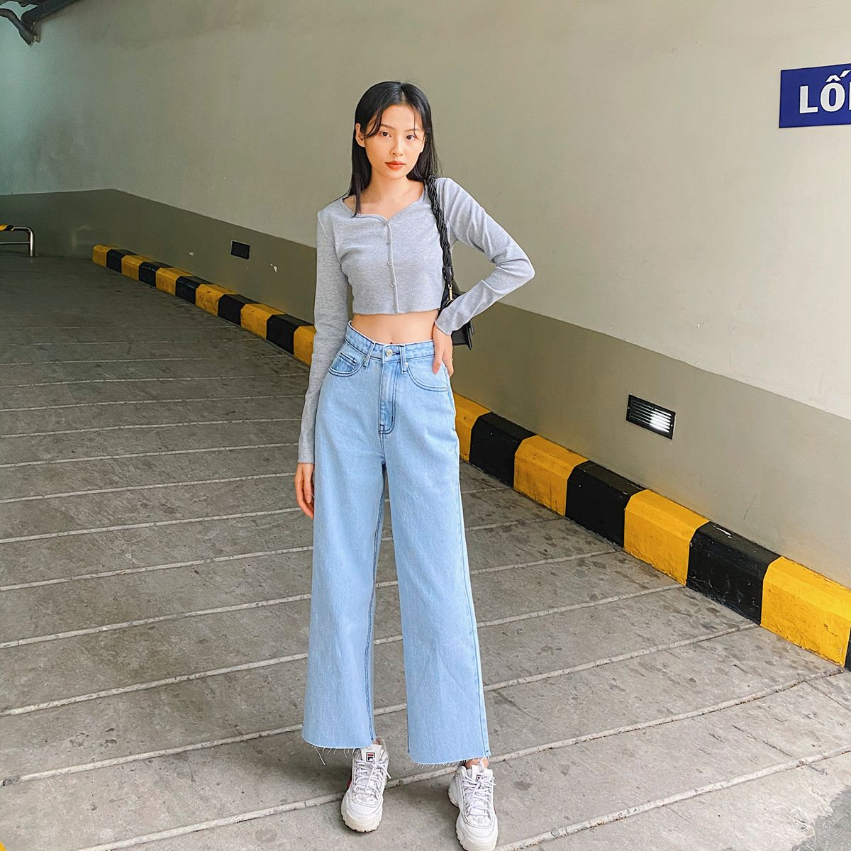 Wide Leg Jeans