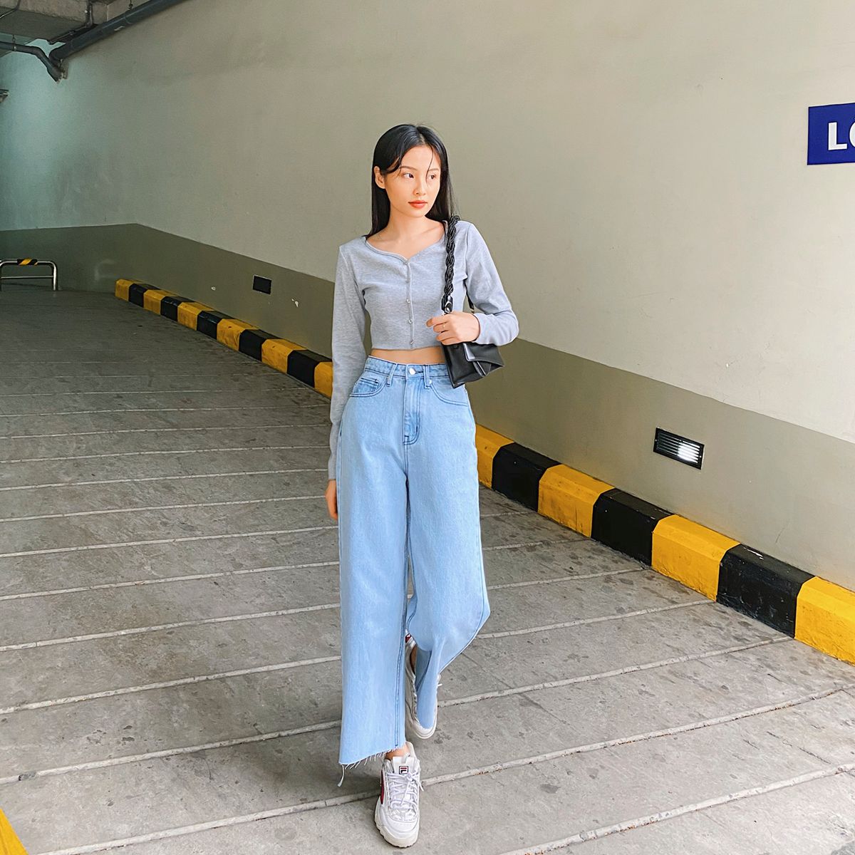 Wide Leg Jeans
