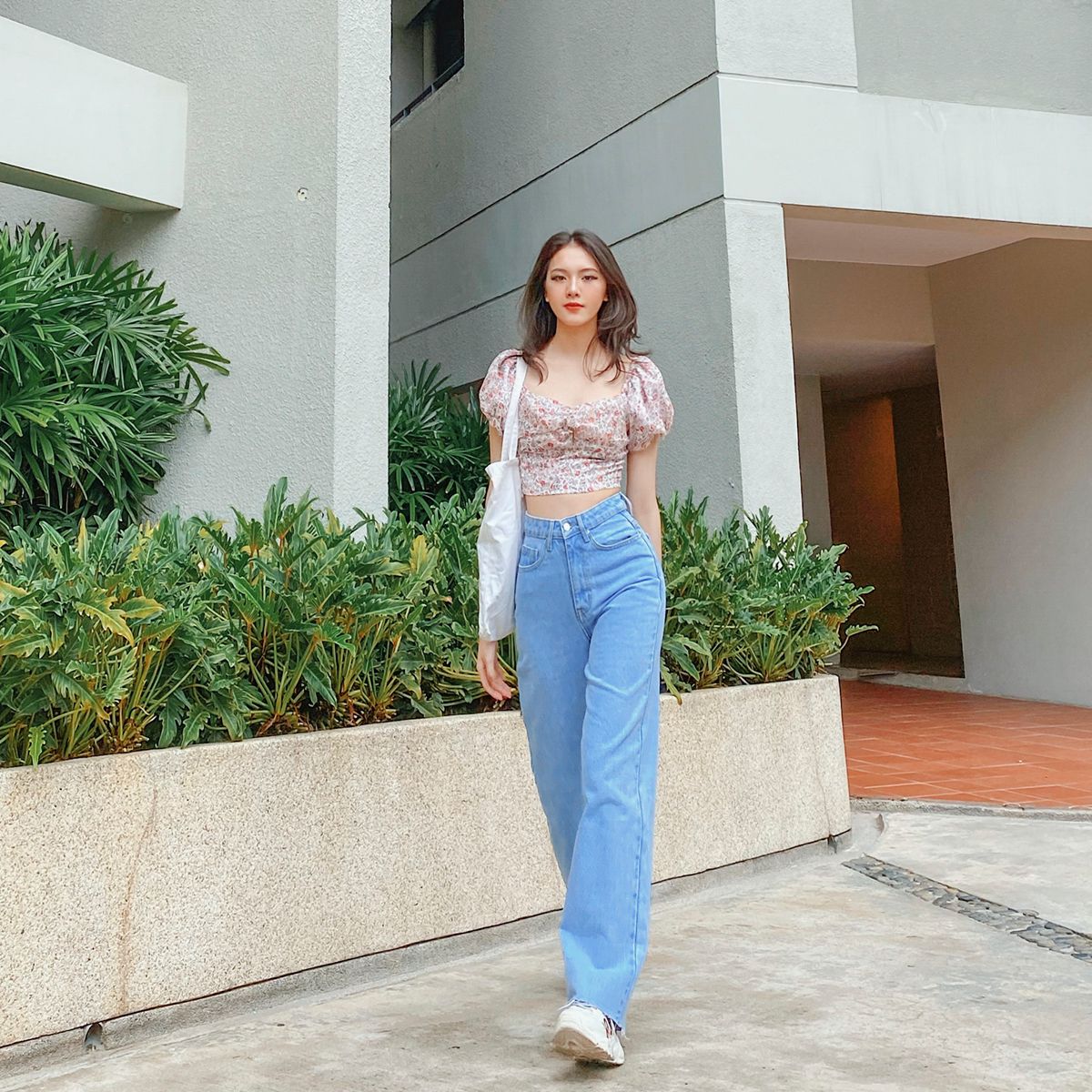 Long Denim Jeans