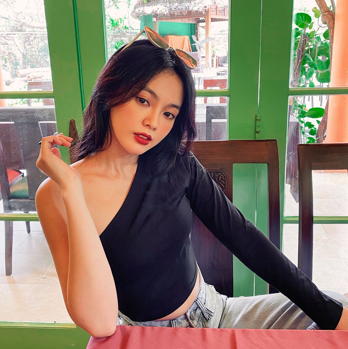 One shoulder TShirt