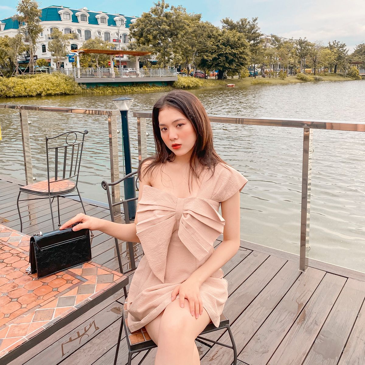 Big Bow Dress