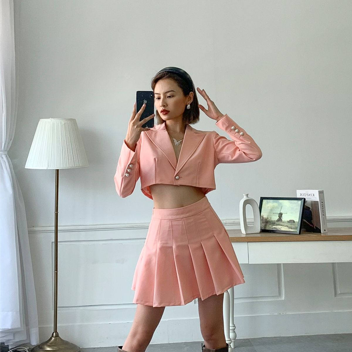 Benazir Croptop Blazer