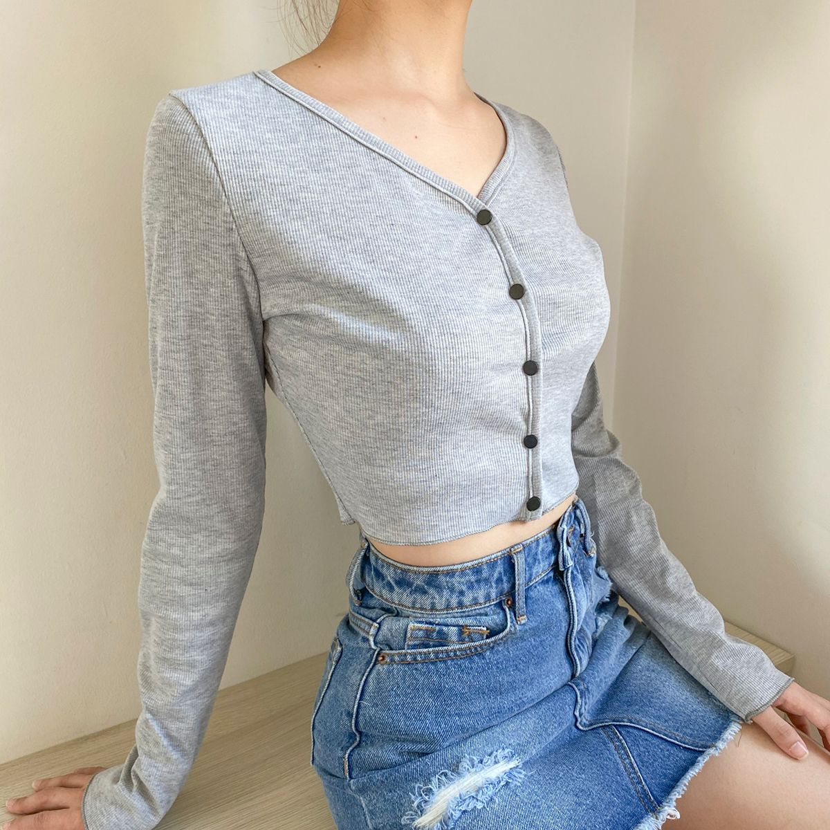 Buttons T shirt