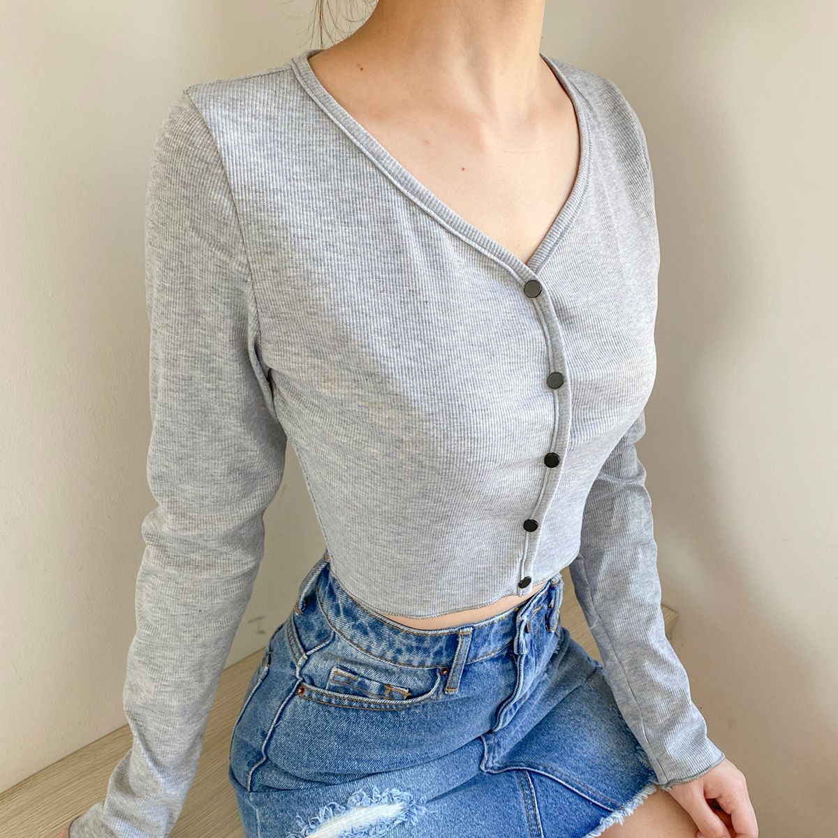 Buttons T shirt