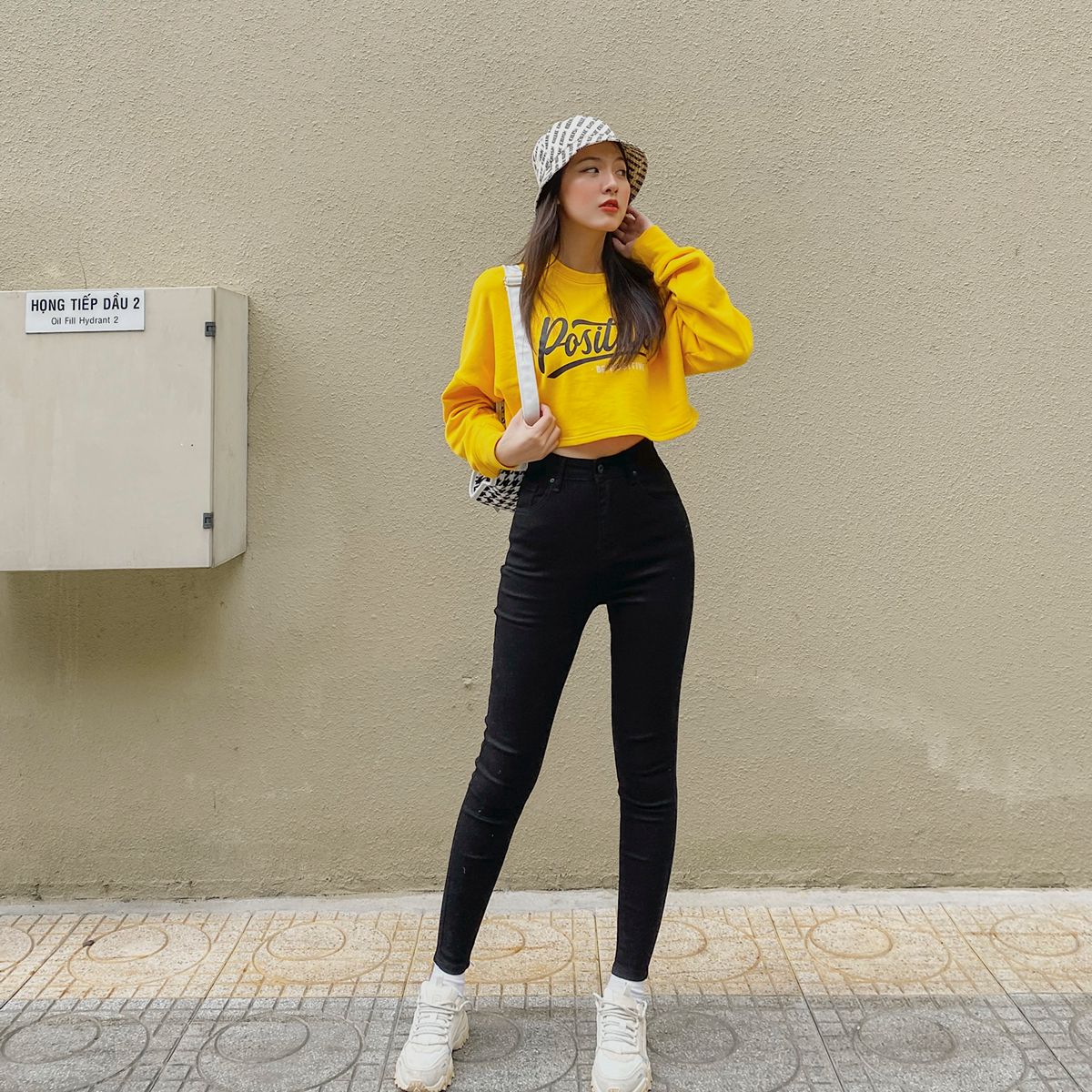 Positive Tshirt Croptop