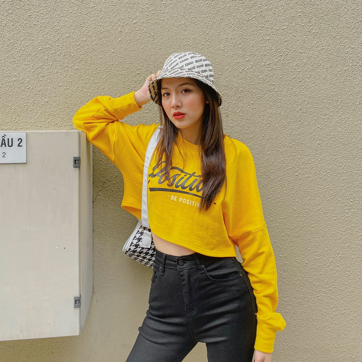 Positive Tshirt Croptop