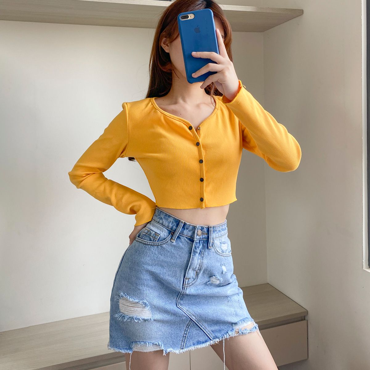 Buttons T shirt