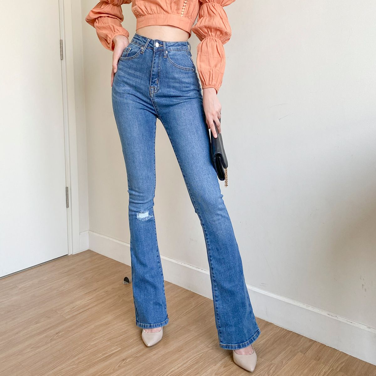 Torn Knee Flare Jeans