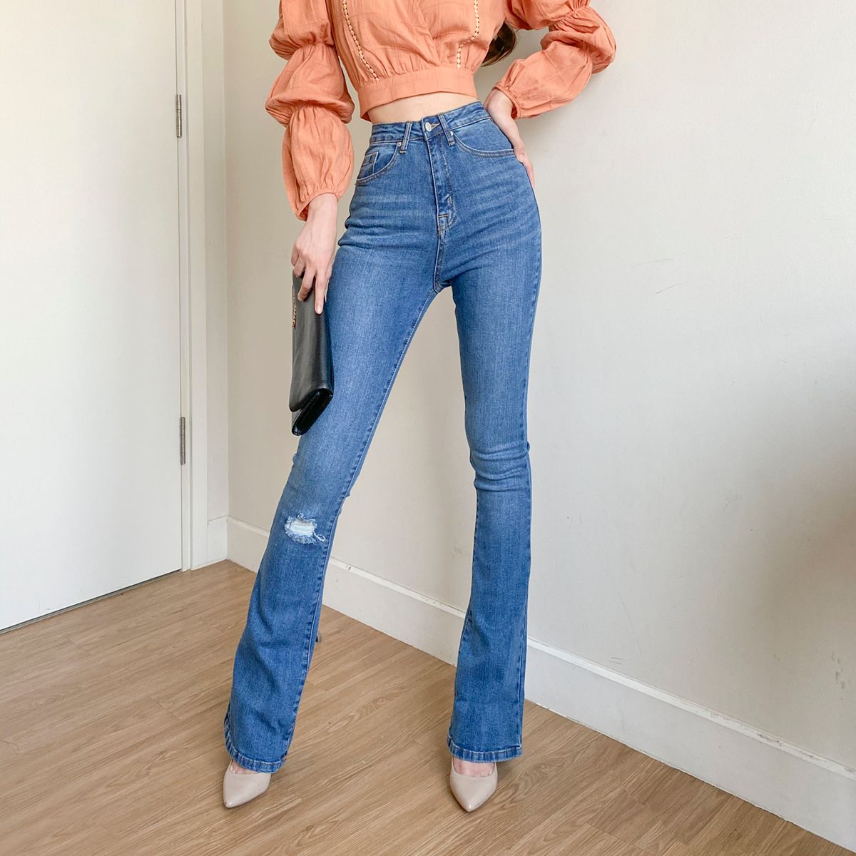 Torn Knee Flare Jeans