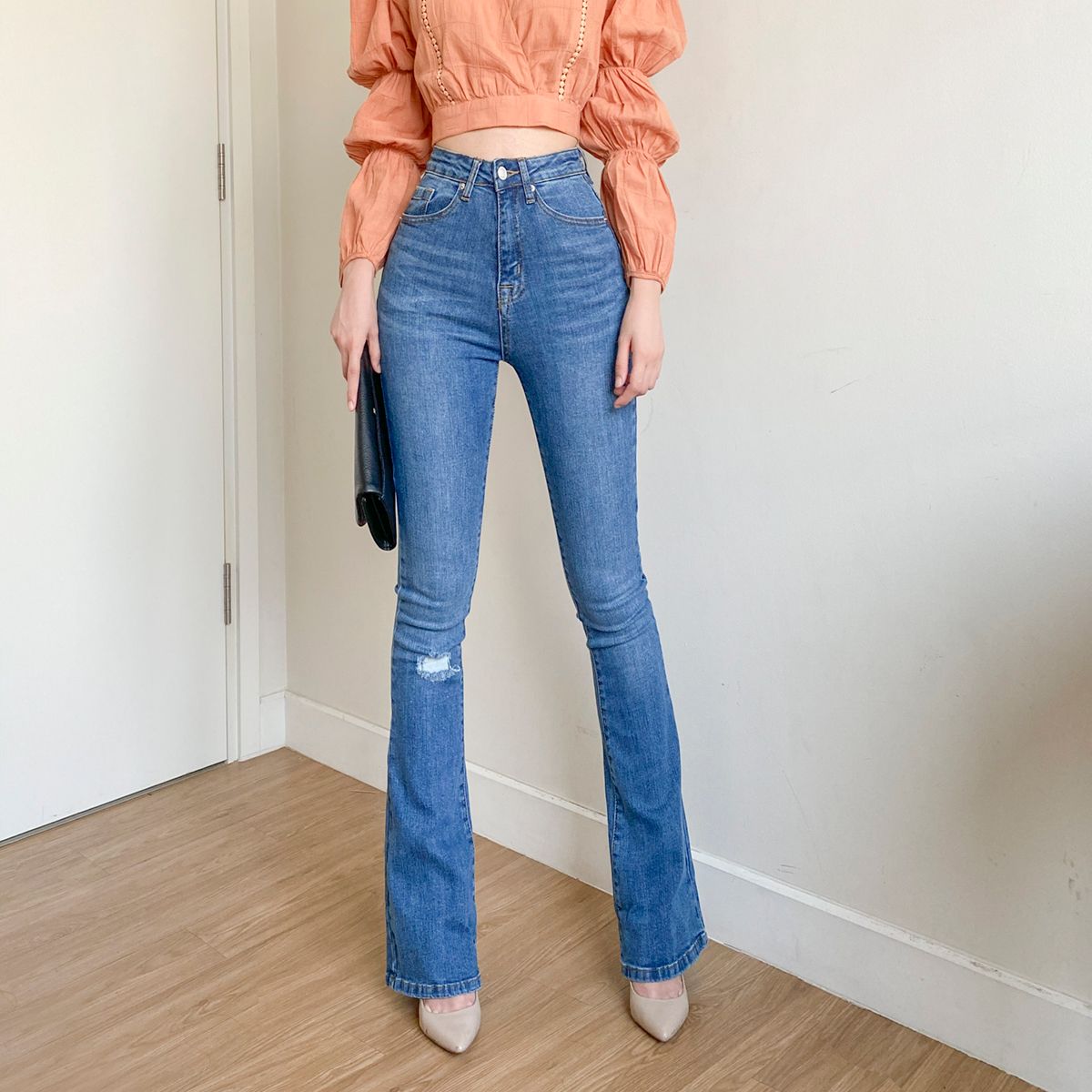 Torn Knee Flare Jeans