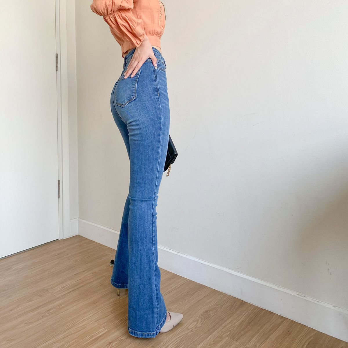 Torn Knee Flare Jeans
