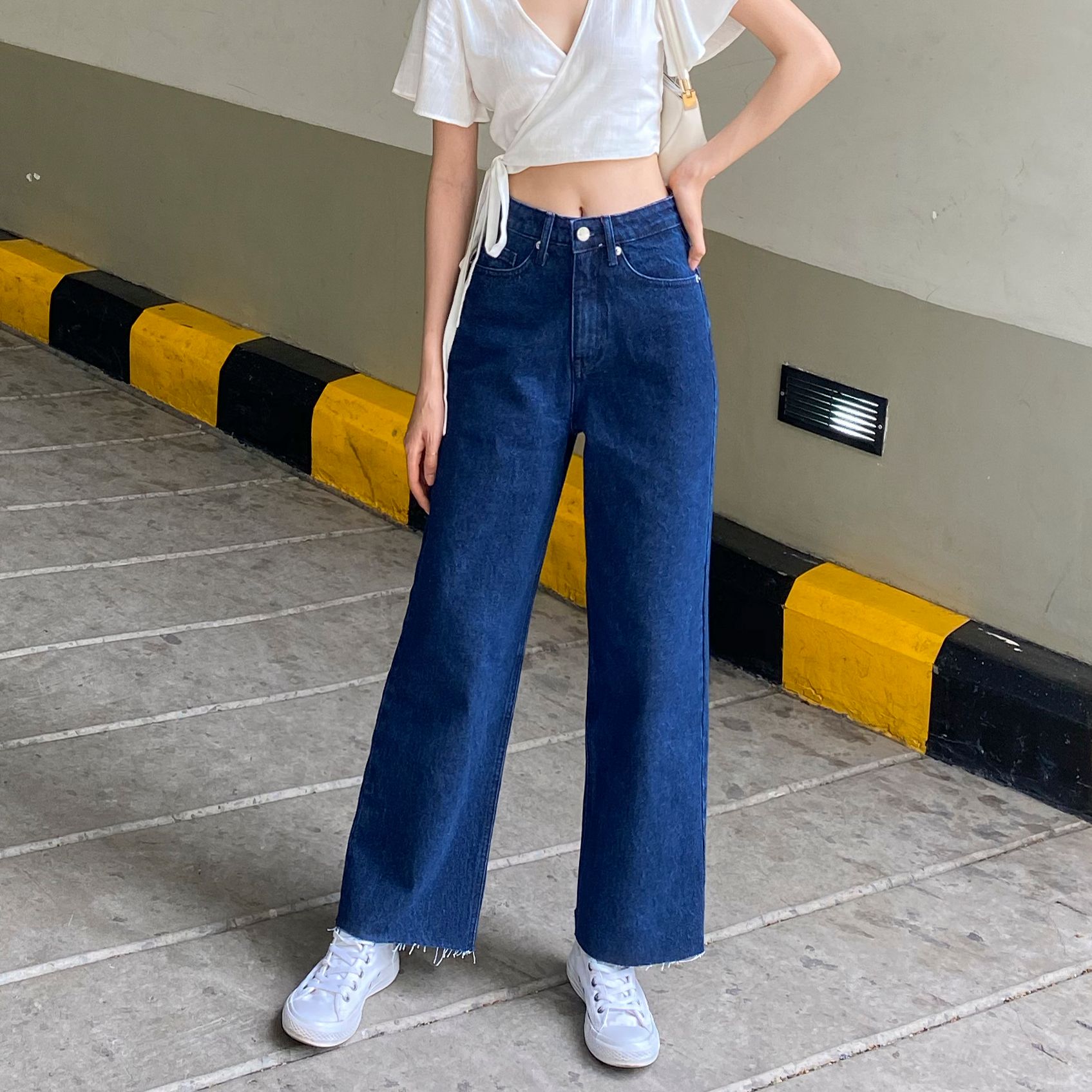 Wide Leg Jeans