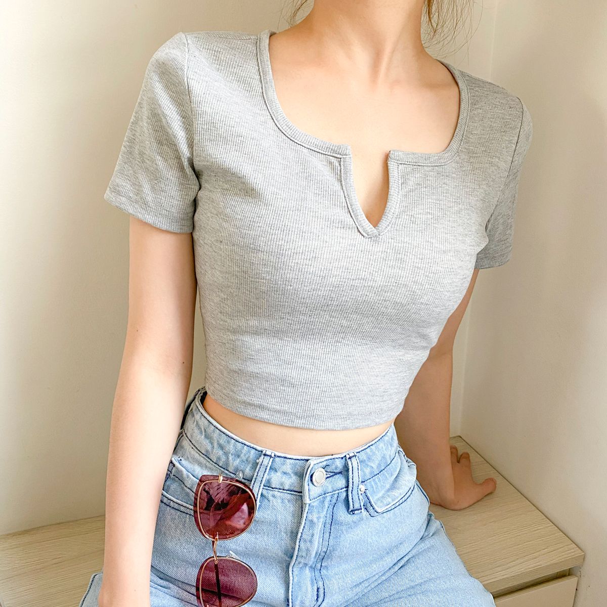 V Neck croptop