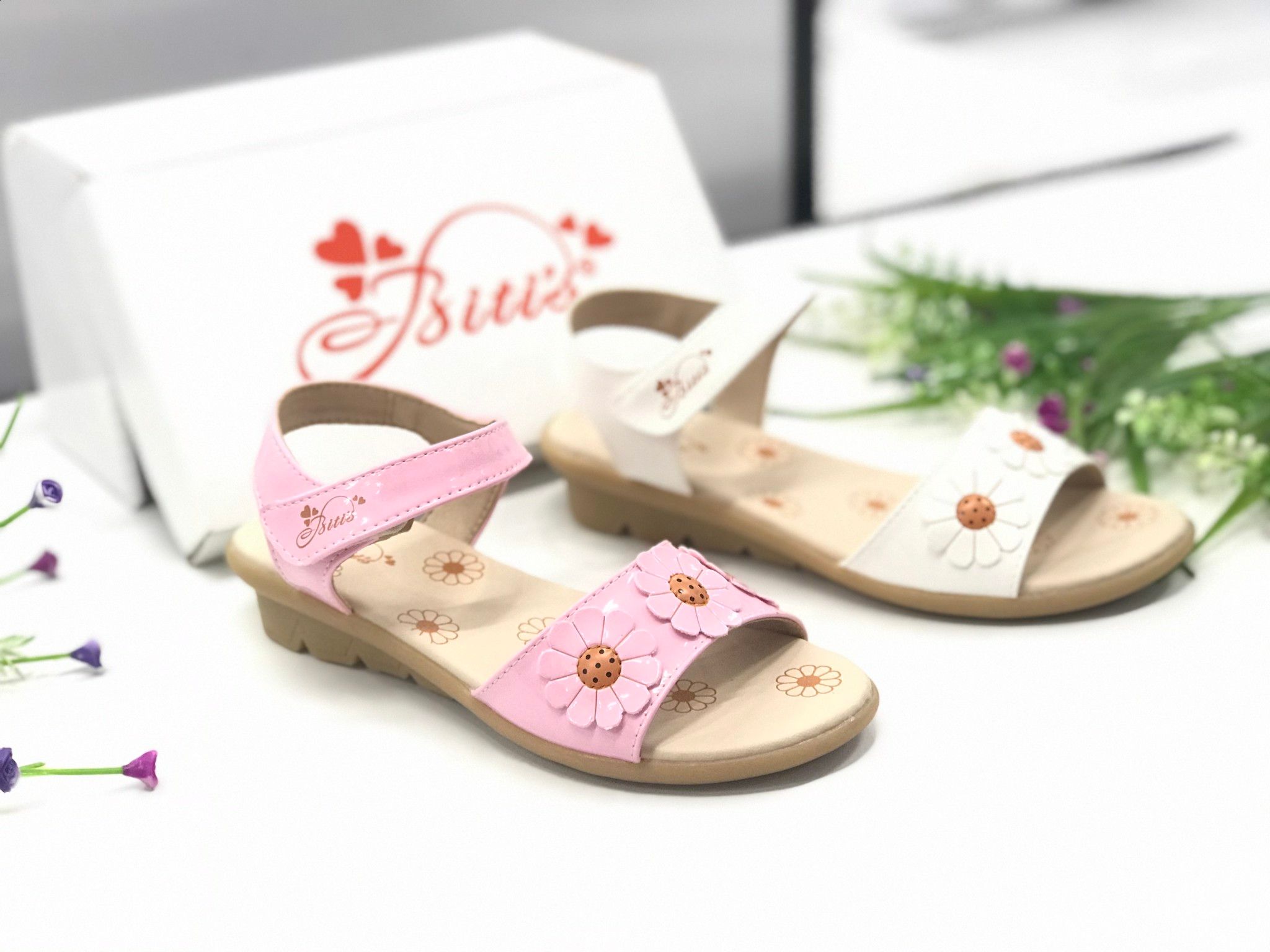 Sandals bé gái quai dán ( size 30 - 35 )-DTG001688