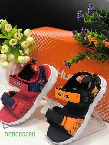 DEB005600